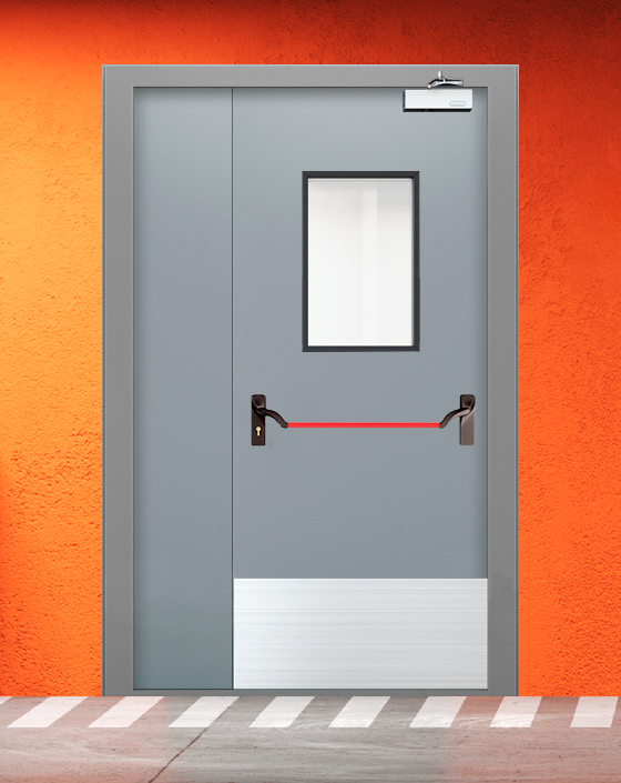 Противопожарная полуторная серая дверь EI 60 (2-го типа) с ручкой антипаника, прямоугольным окном, широким отбойником