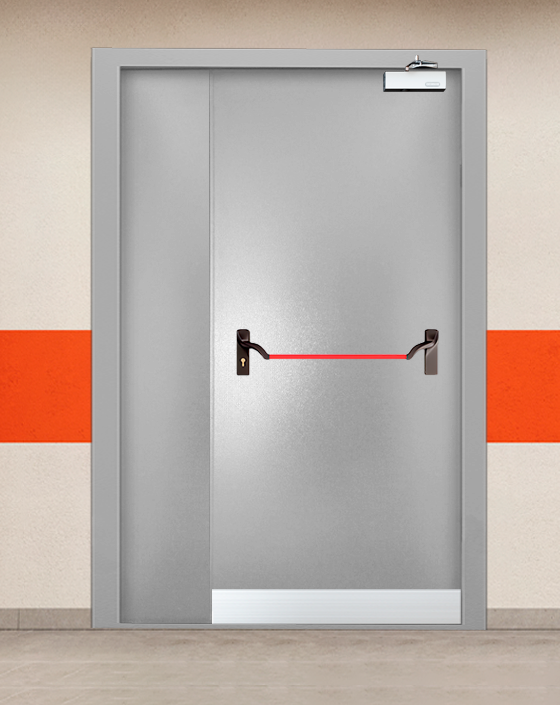 Противопожарная полуторная серая дверь порошковым напылением EI-90 с ручкой антипаника, узким отбойником