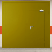Ворота металлические двустворчатые желтые с дверью, доводчиком и блестящей ручкой